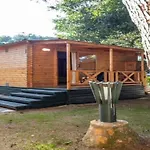 Wooden Chalet With Parking
